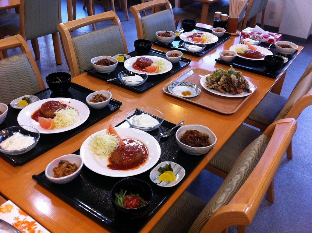 유자와 나에바 로지 오카 빌라 외부 사진